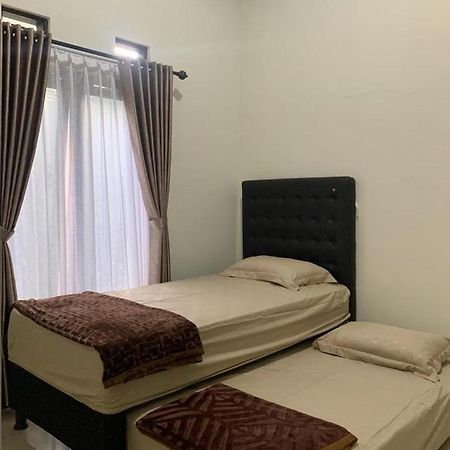 Guest House / Homestay Bukit Mutiara Residence Ngingas Ngoại thất bức ảnh